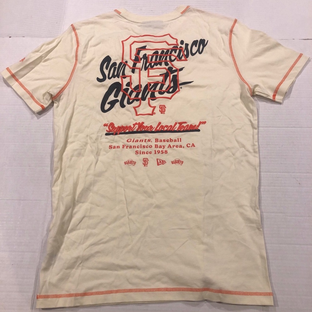 New Era Mens Size Medium MLB San Fransisco Giants Short Sleeve T-Shirt NWOT